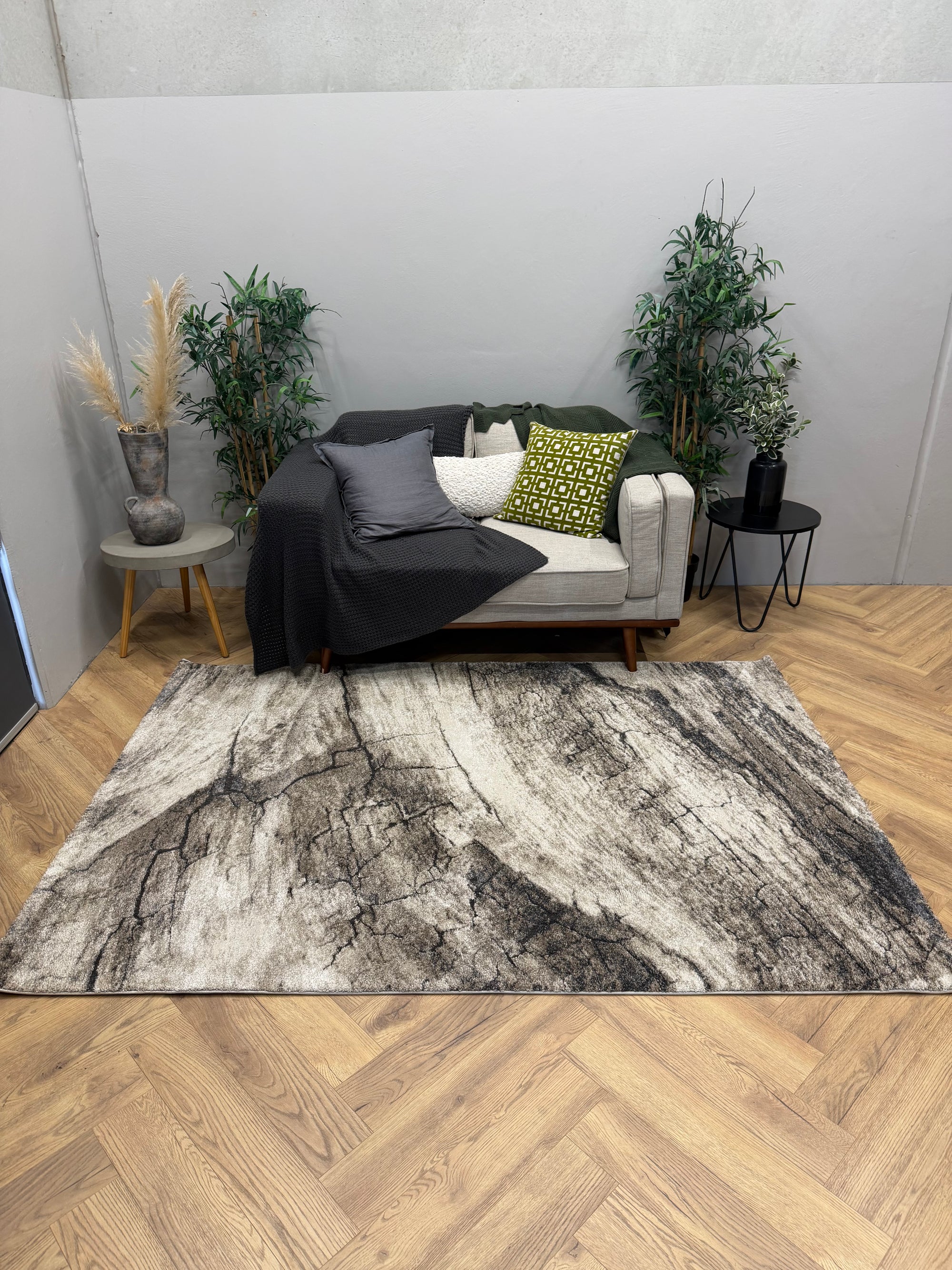 Crete Stonebreak beige Grey Modern Rug