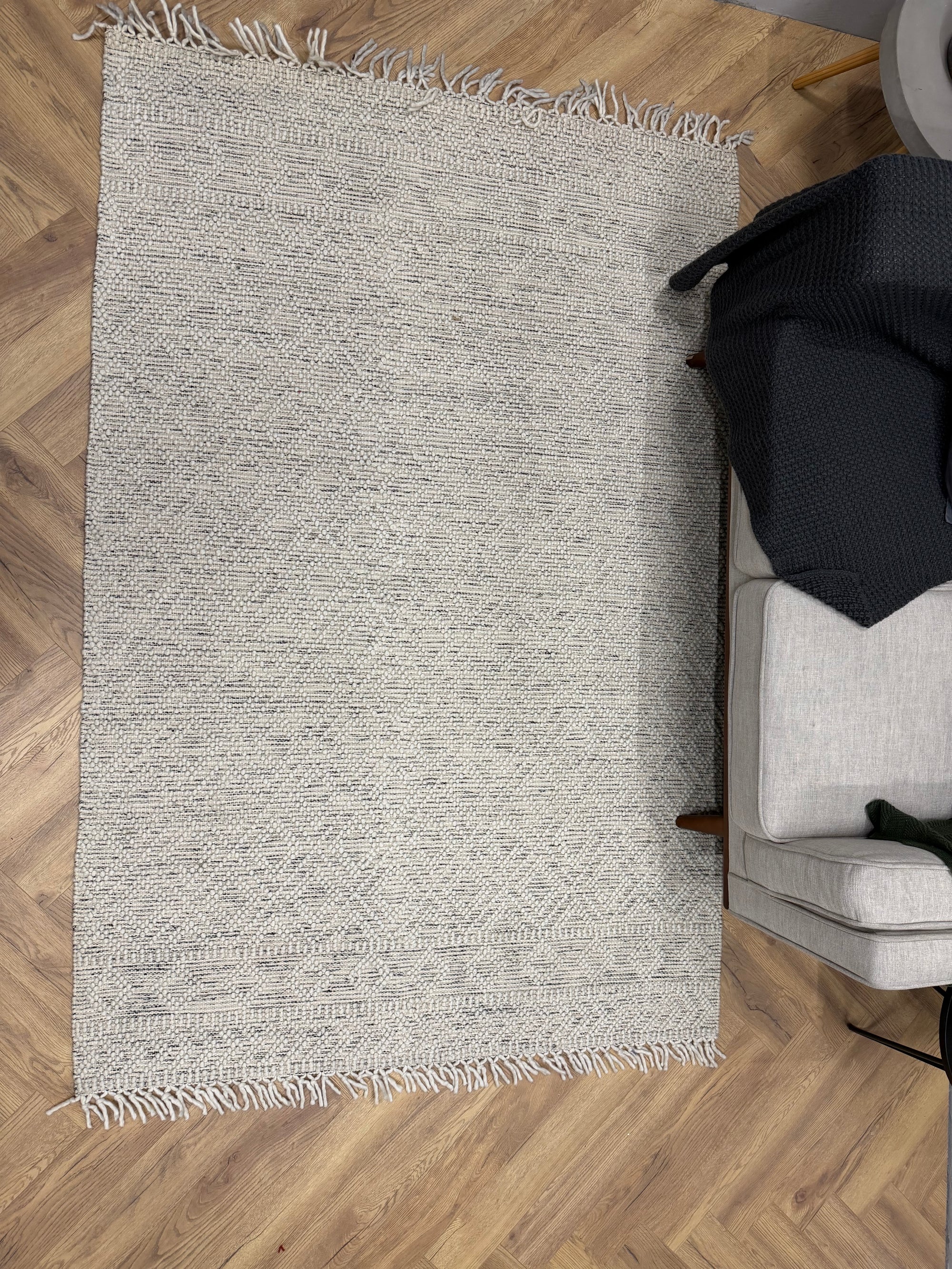 Alora Ivory Wool Blend 160 x 230 Knotted Rug