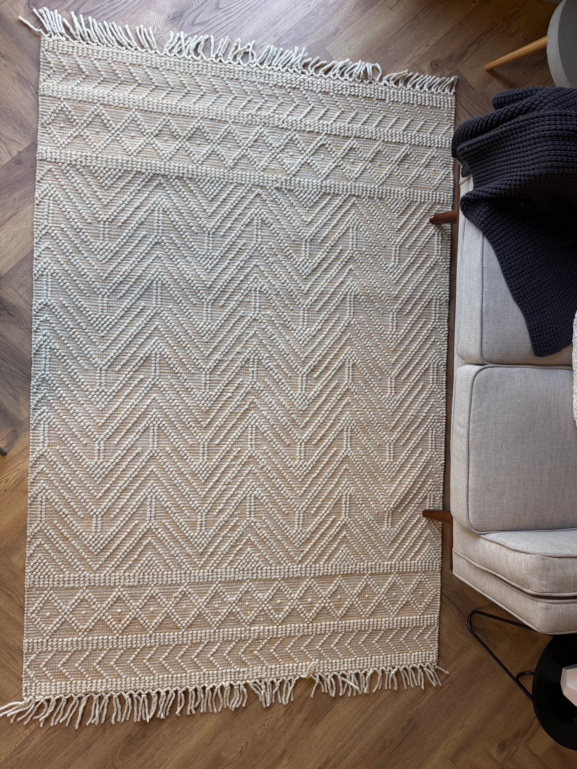 Petra Textured Wool Rug 160 x 230
