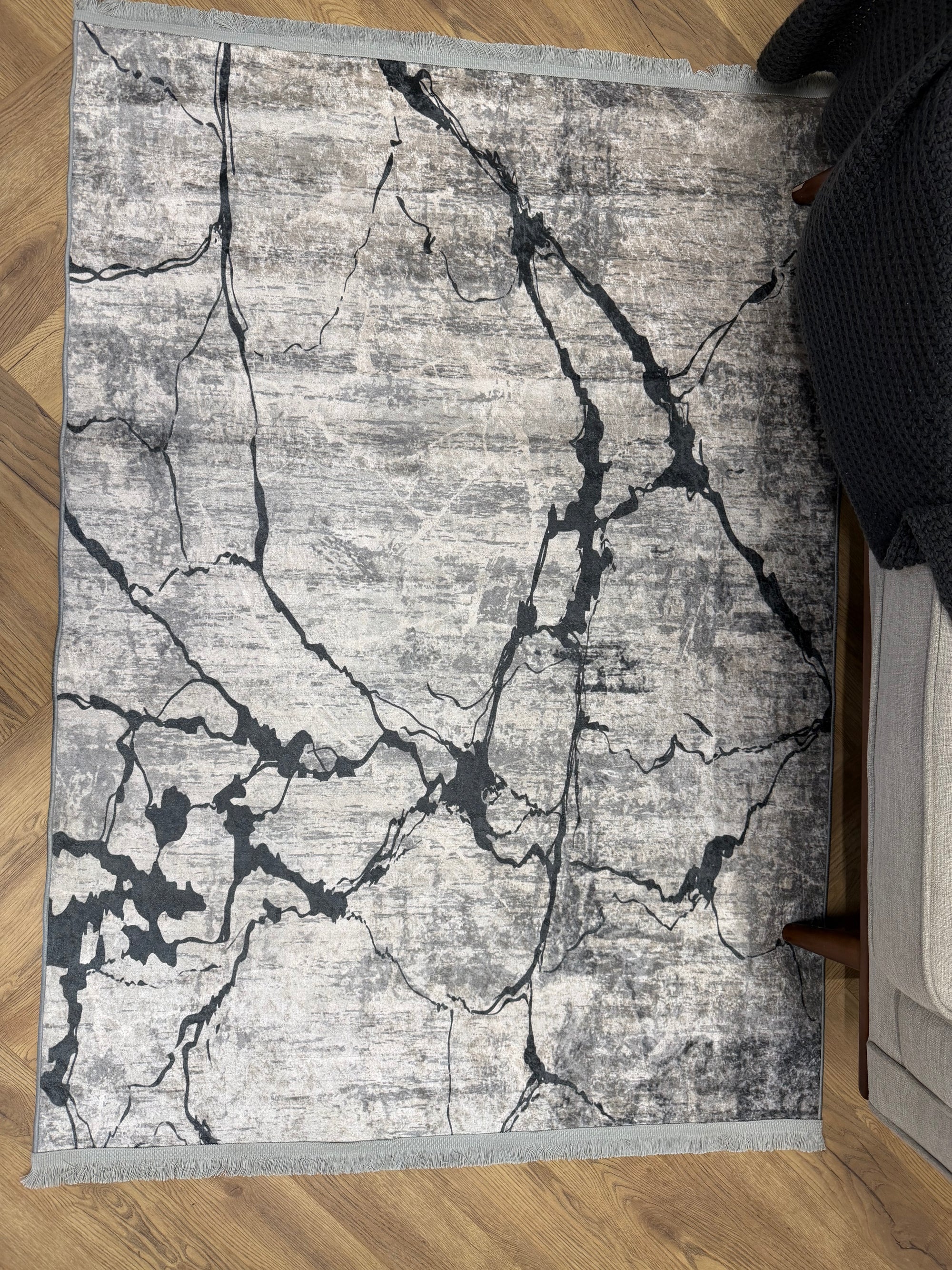 Marbella Marble Abstract Rug – Silver & Charcoal