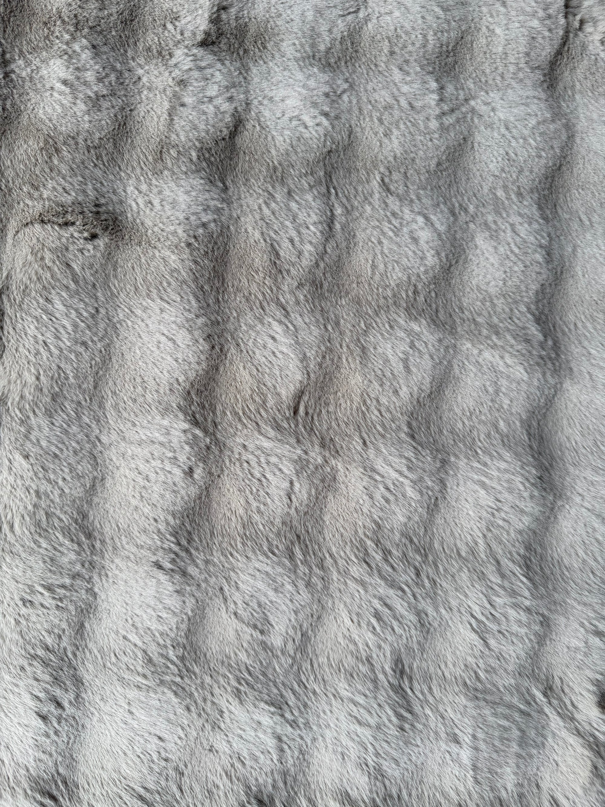 Faux Fur Pebble Beige Shaggy Rug