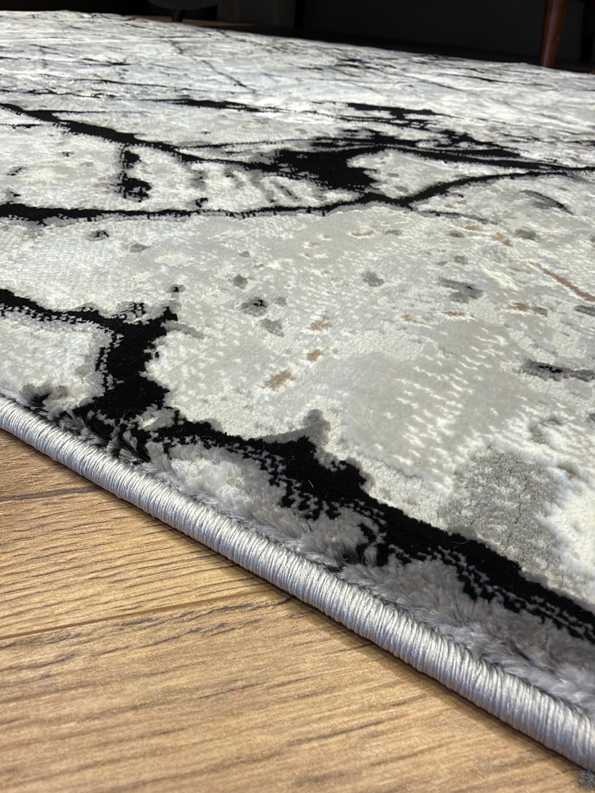 Betty Marble Abstract Grey & Black Rug