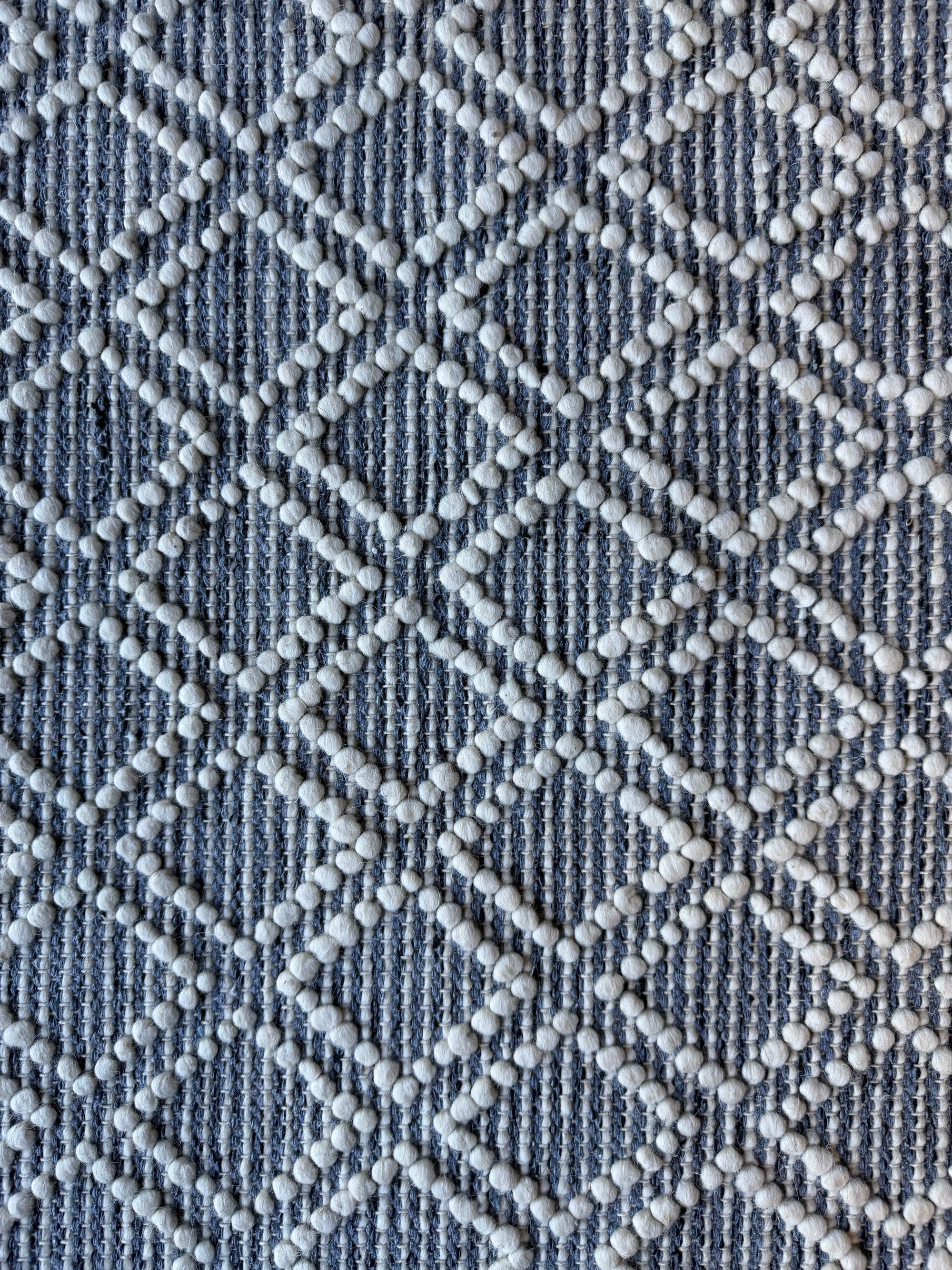 Perla Handwoven Wool Blend Rug - Beige - 160 x 230