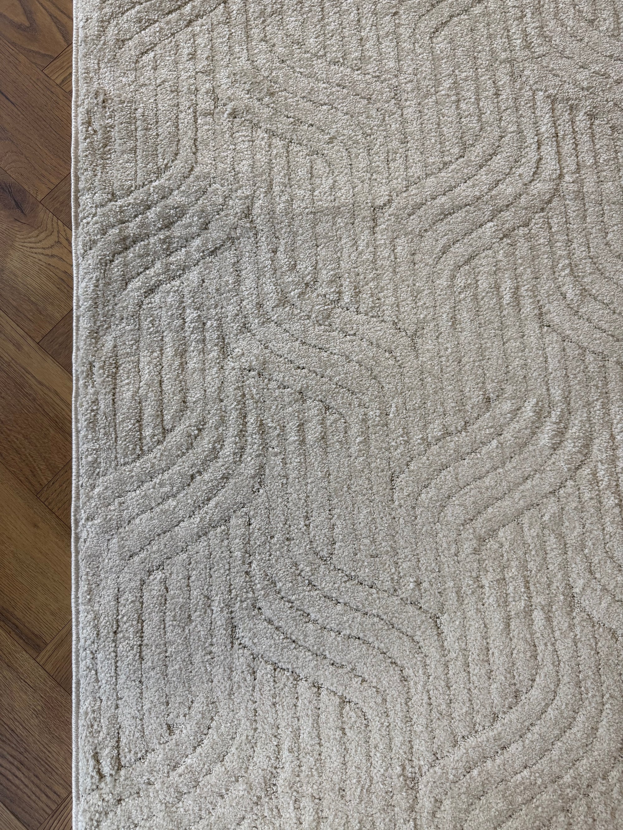 Moopy Ivory Wave Textured Runner