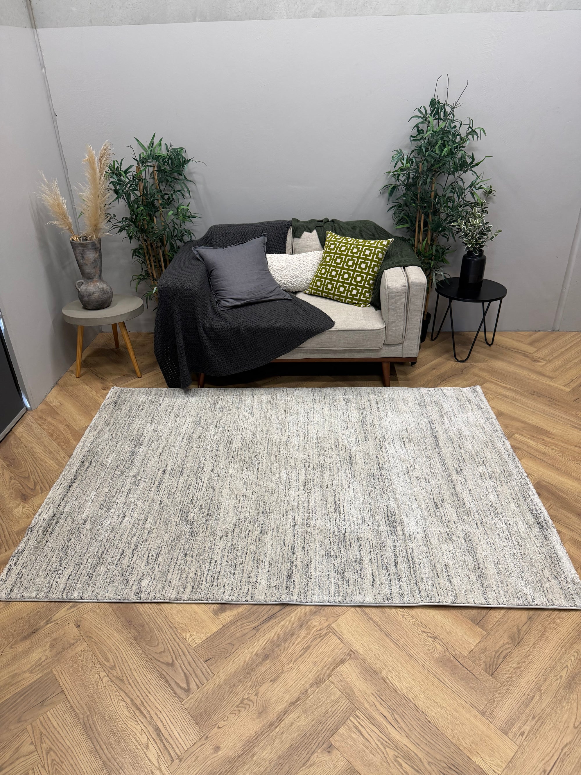 Parma Salt and Pepper Mist Rug