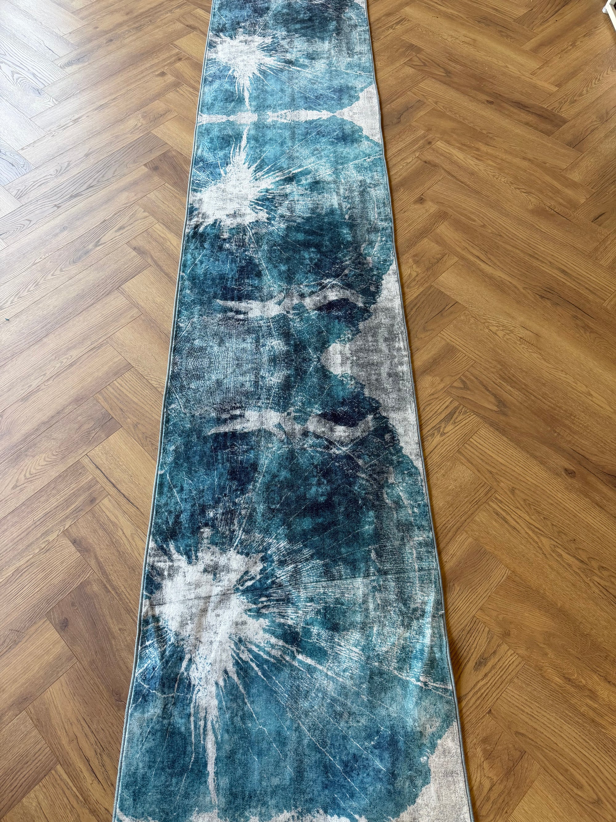 04 Perry 65 cm Wide