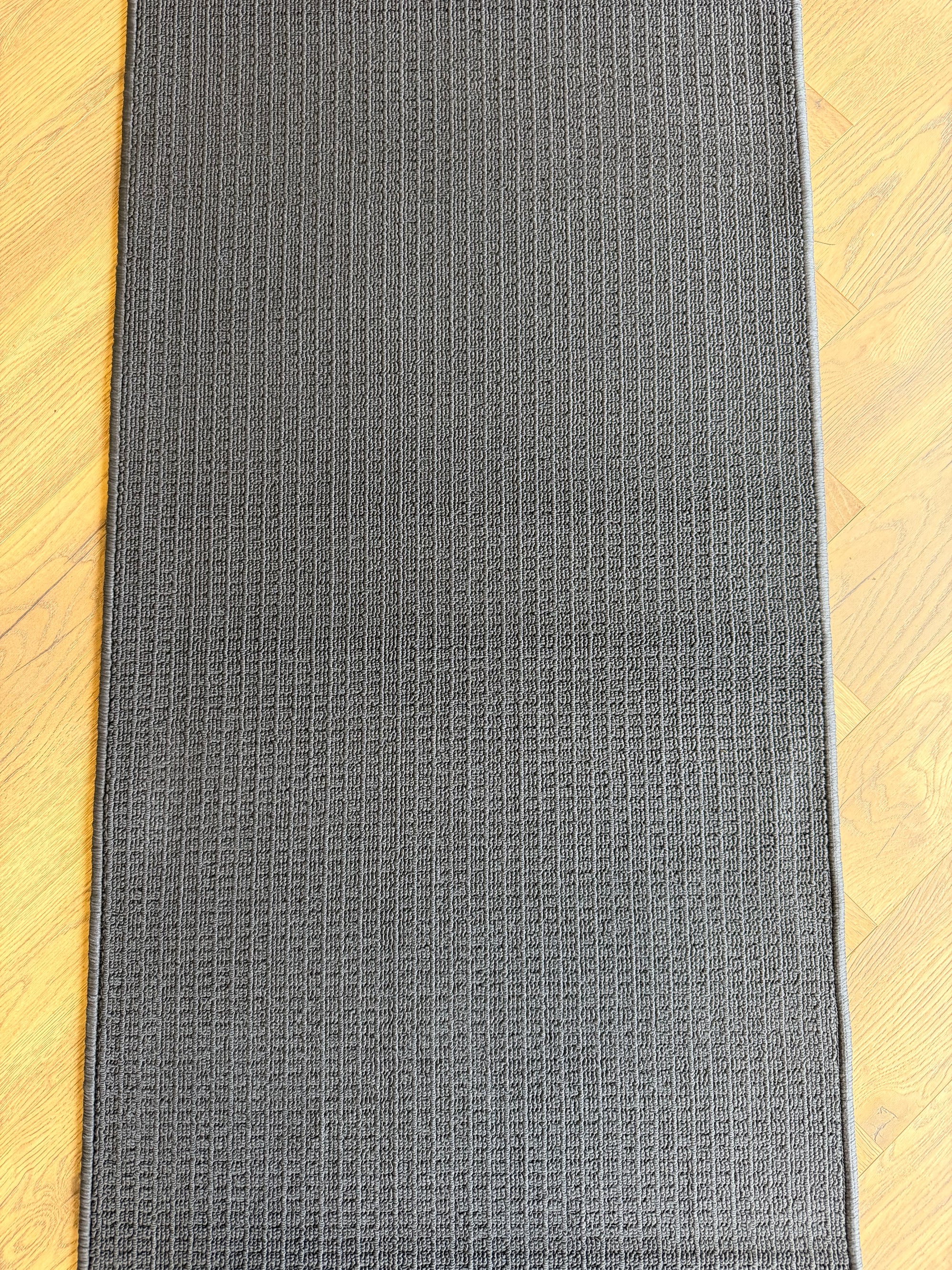 Charcoal grey Accent runner 66 cm Wide