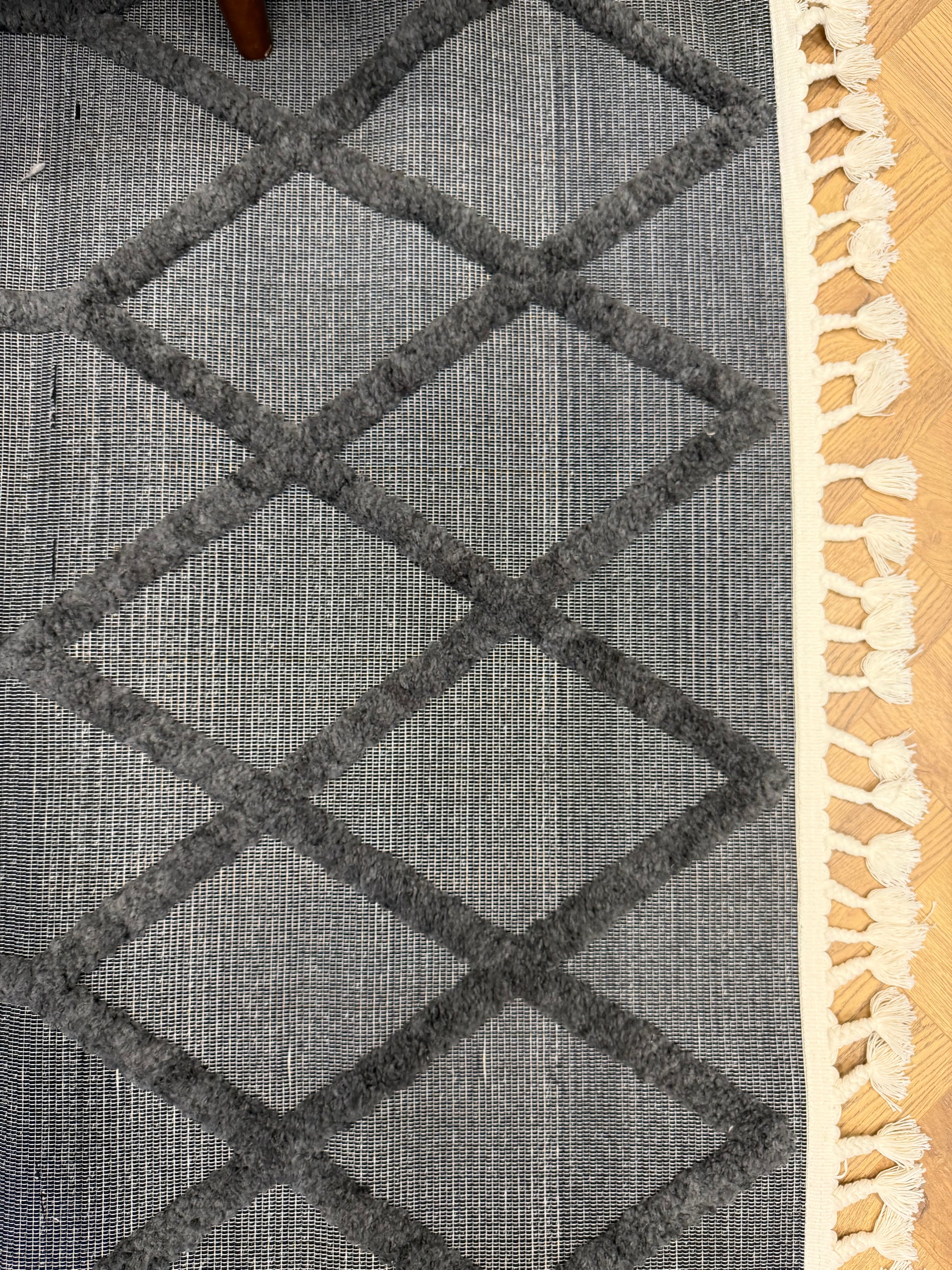 Urban Grid Textured Rug – Charcoal
