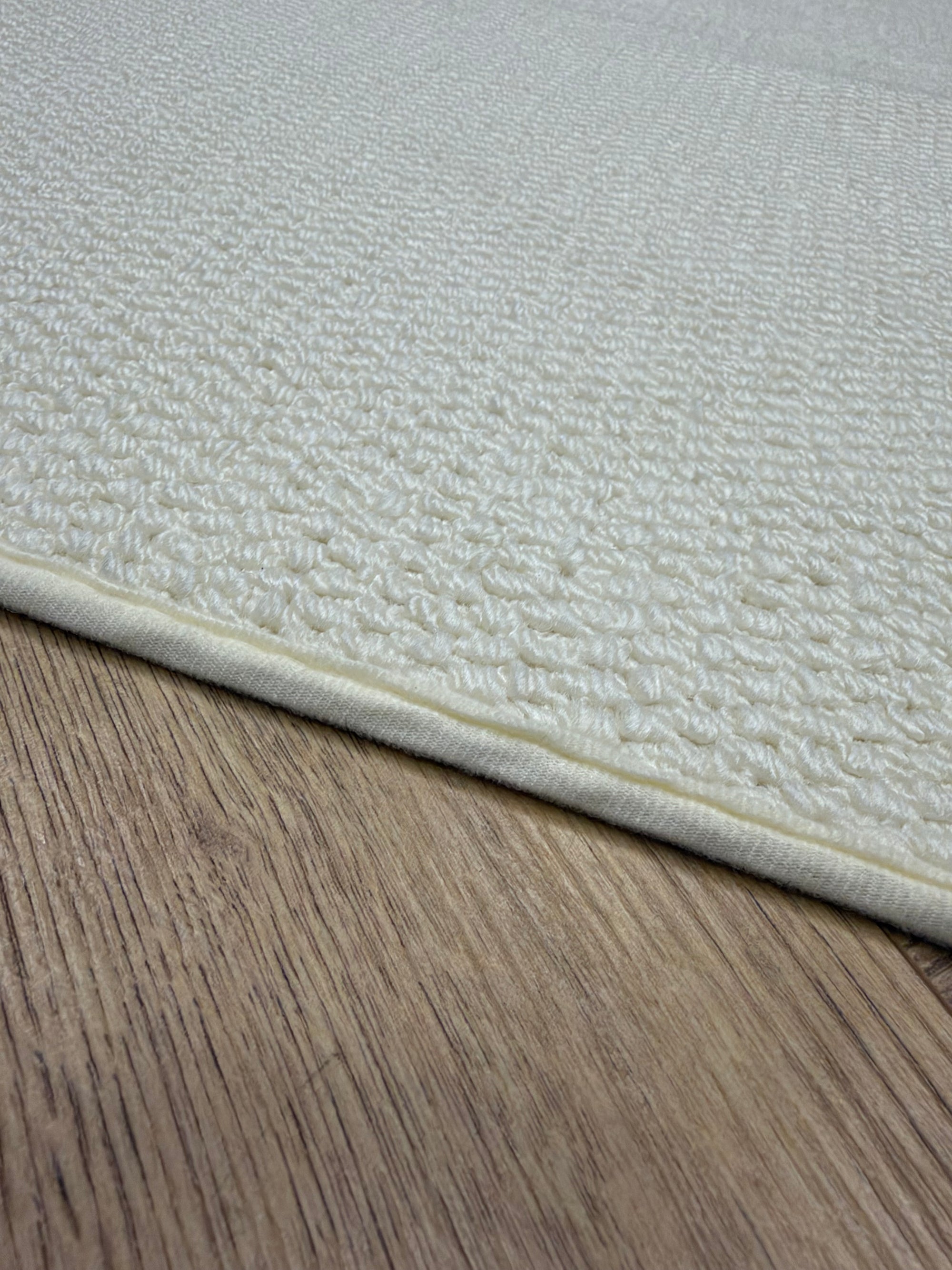 Vela Ivory Textured Modern Rug