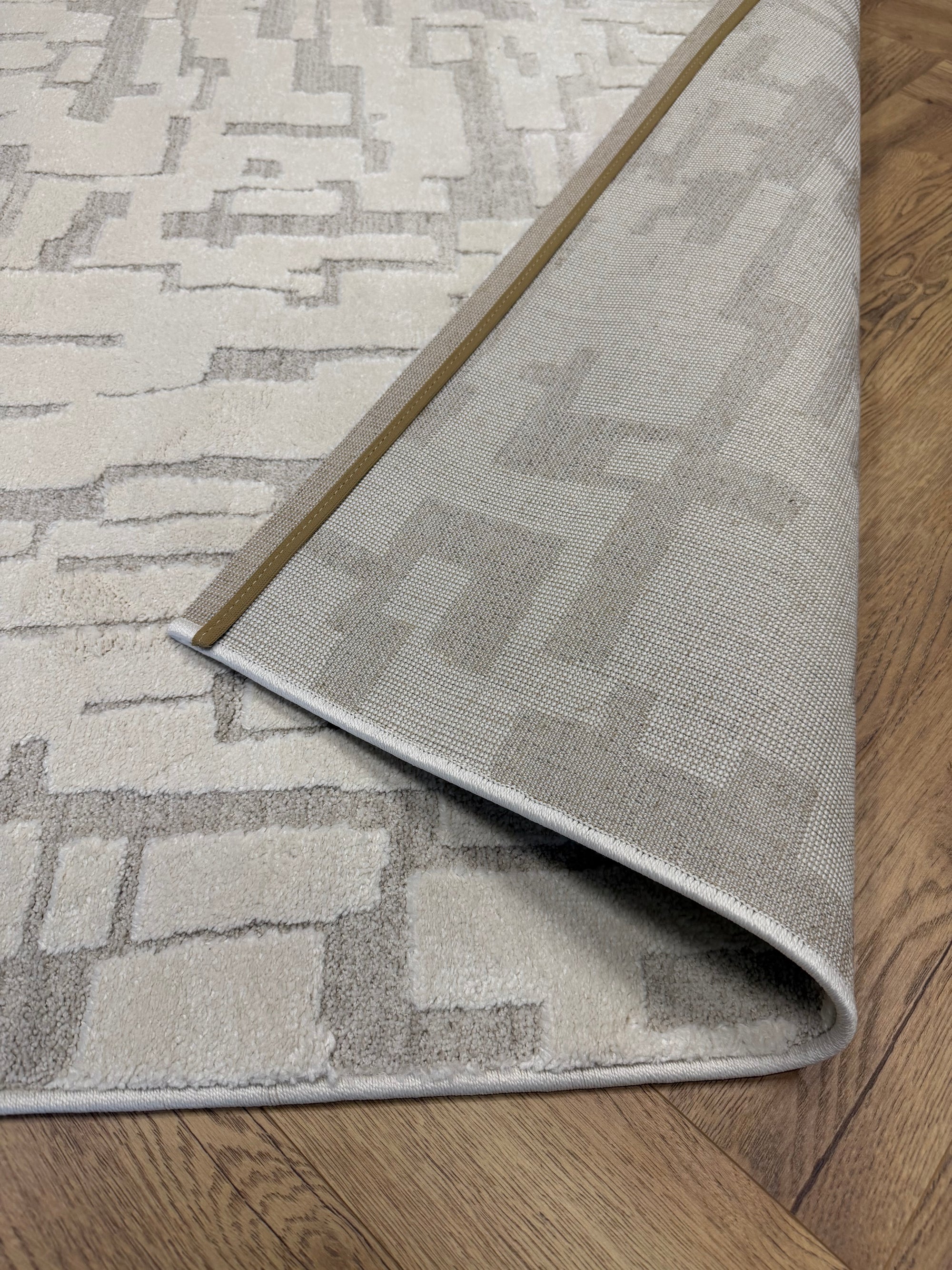 Empire Ivory Maze Rug