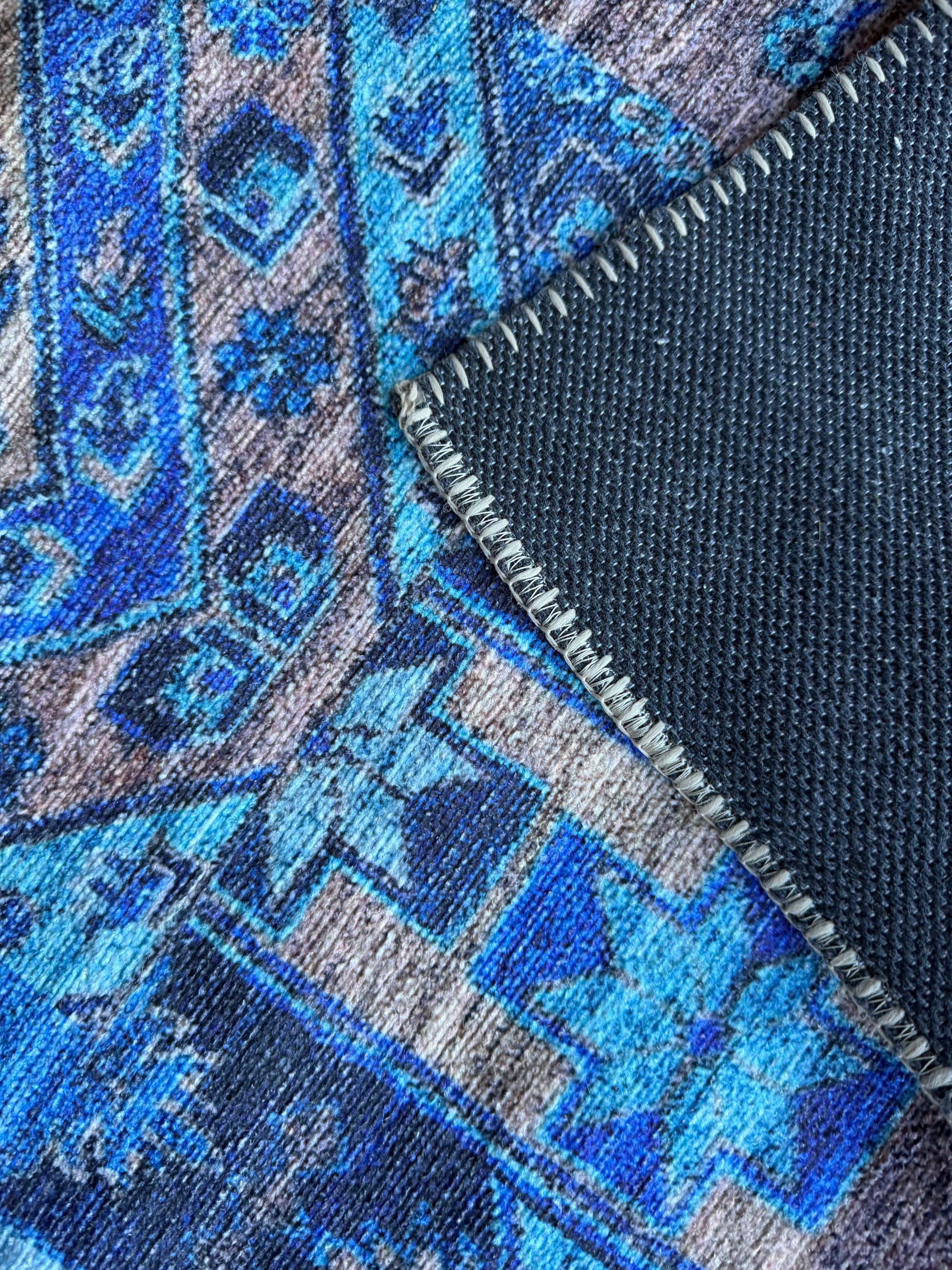 Cozy Azure Patchwork Washable Rug Size: 160 x 230cm