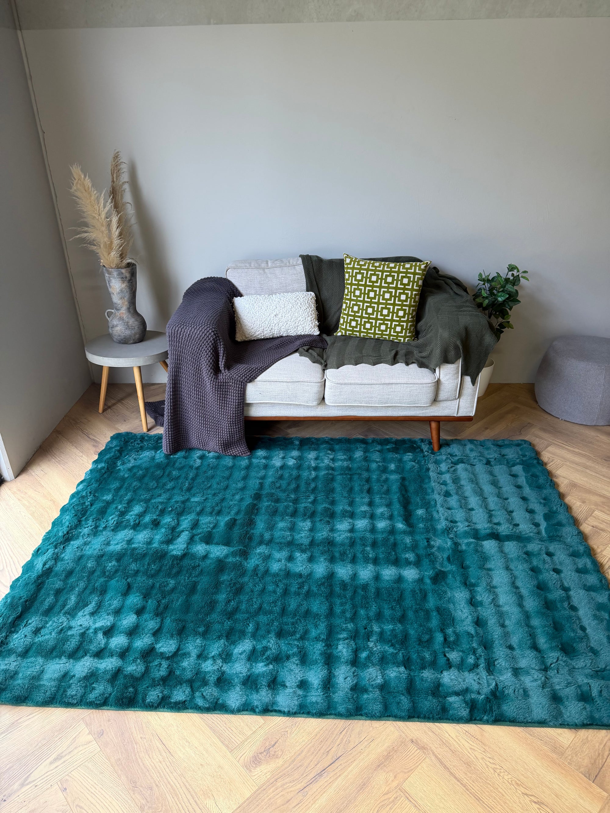 Faux Fur Pebble Emerald Shaggy Rug