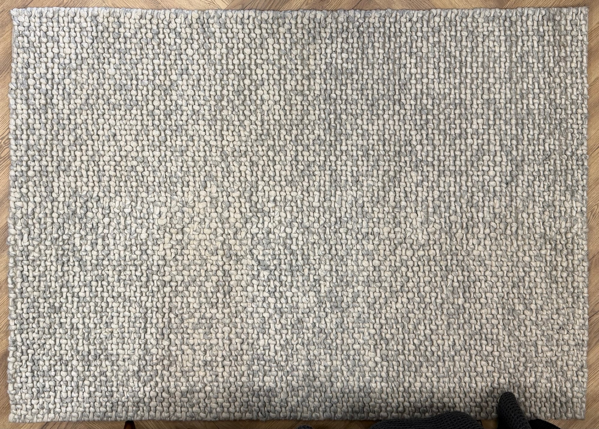 Arlo Pebble heavy knotted Wool Rug