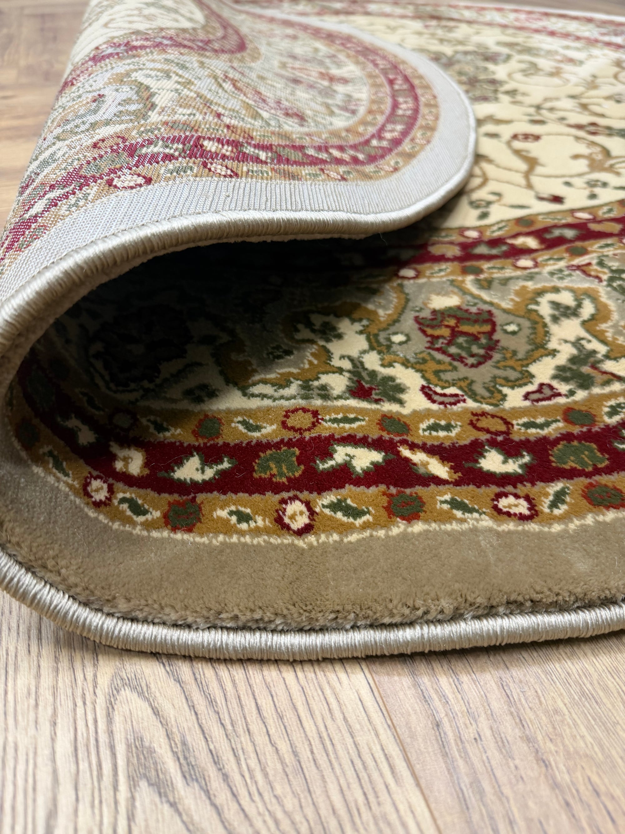 Julian Cream Traditional Round Rug 160x160cm