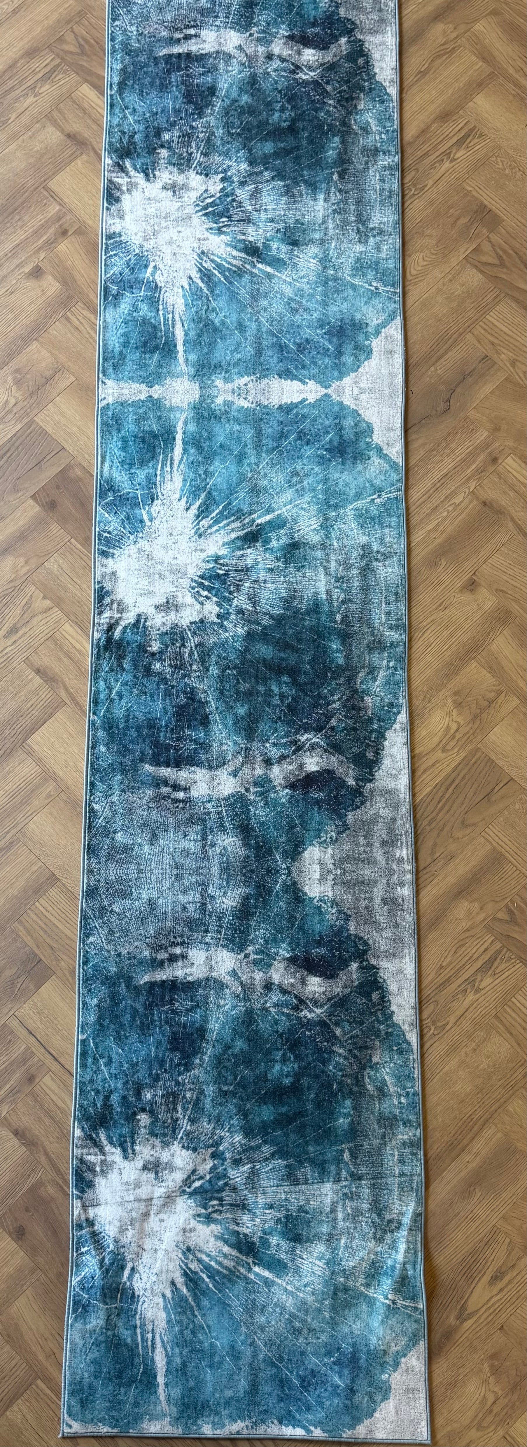 04 Perry 65 cm Wide
