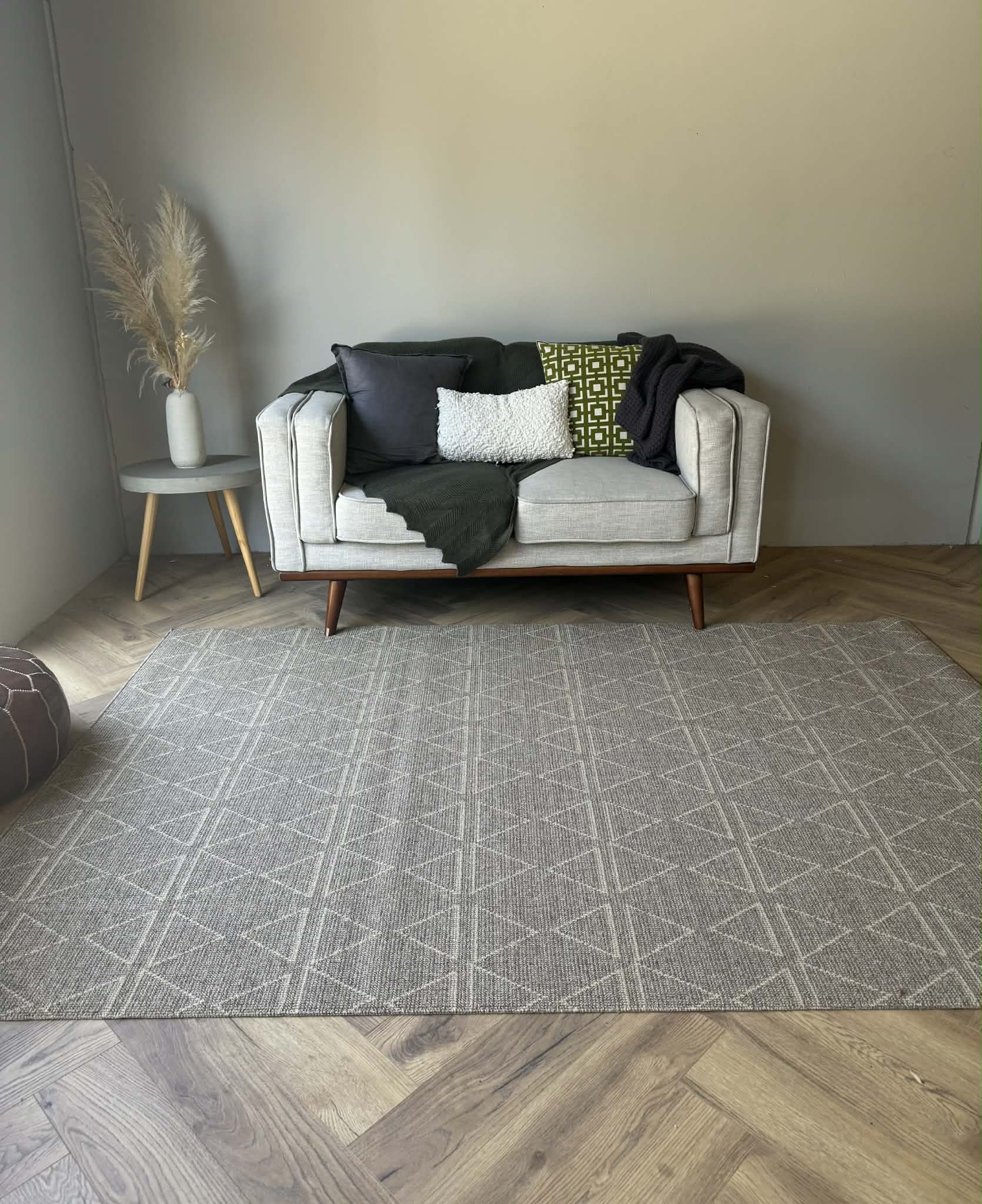 Nikotex Urban Weave Taupe Linear Triangle Rug