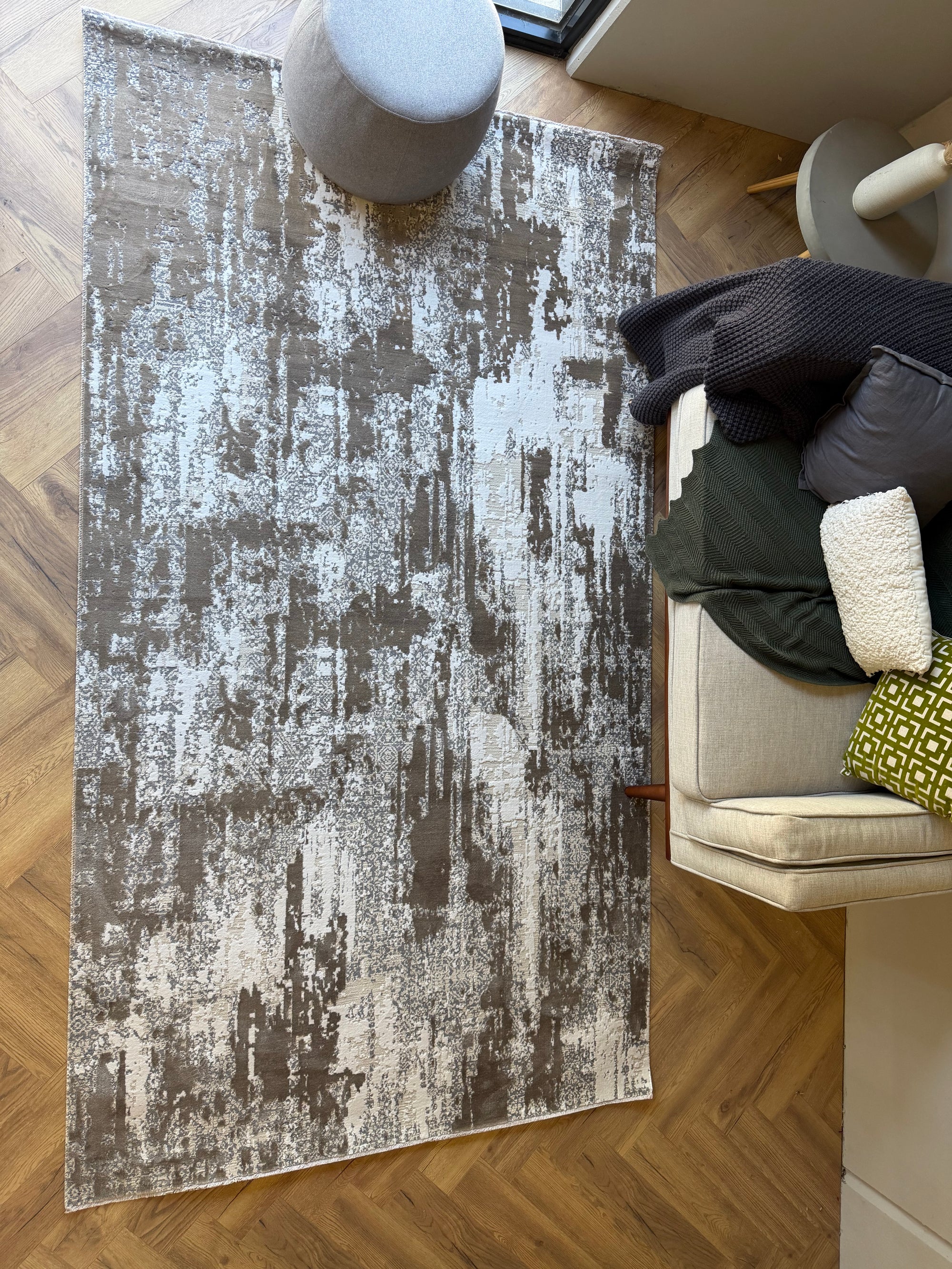 Historia Drift Grey Rug 160 x 300 cm
