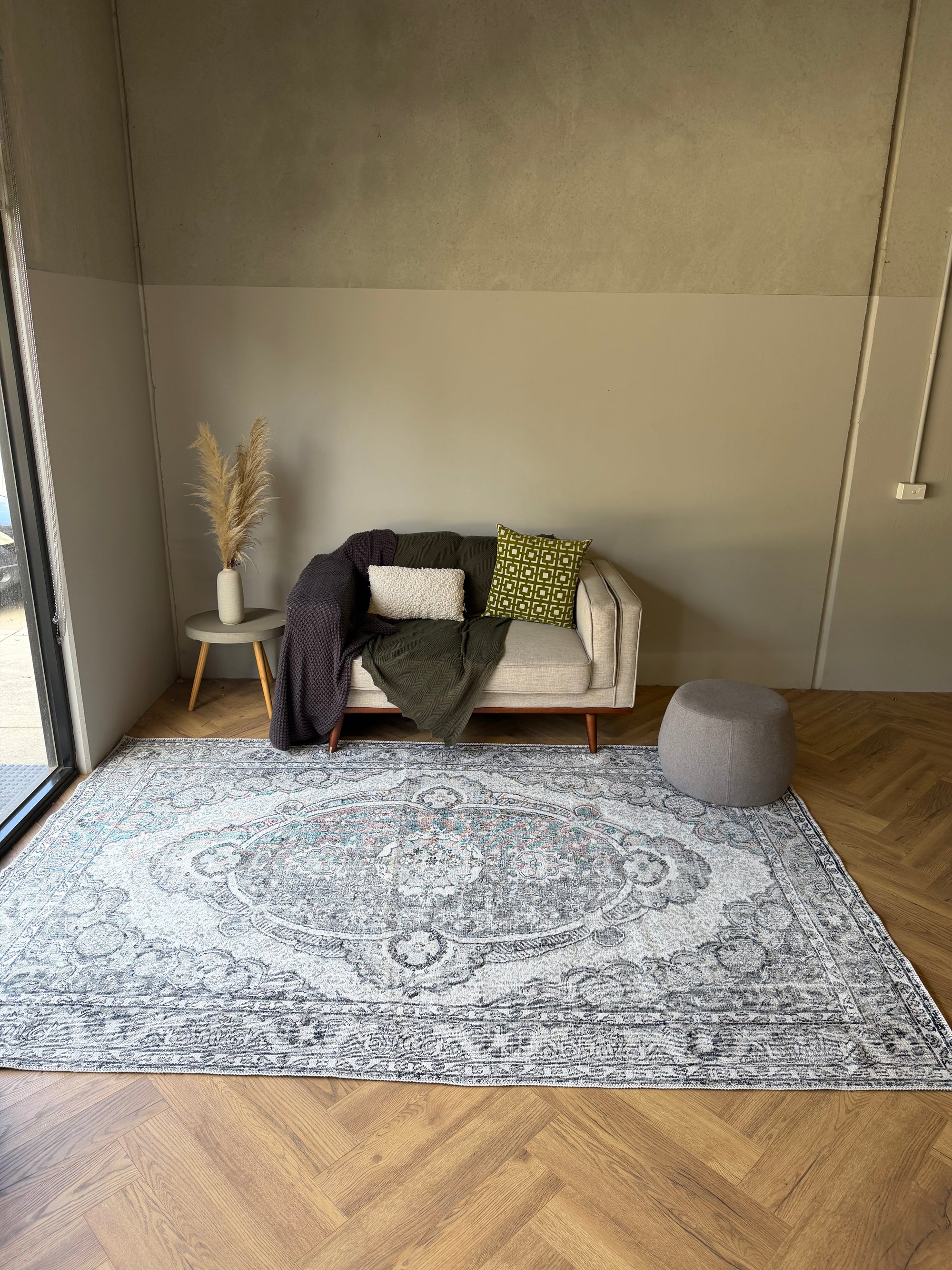 COZY MACHINE WASHABLE – Vintage Medallion Rug 200x300