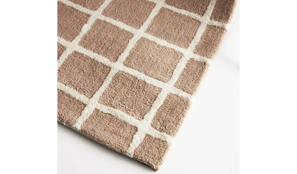 Isla Rust Grid Pattern Wool Rug