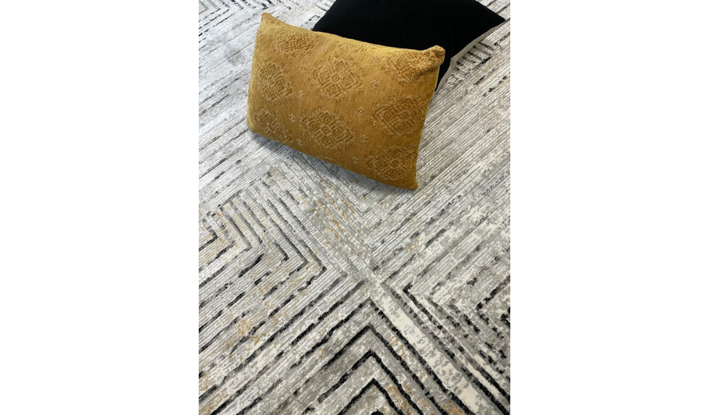 Ali Light Grey and Black Abstract Lines Rug