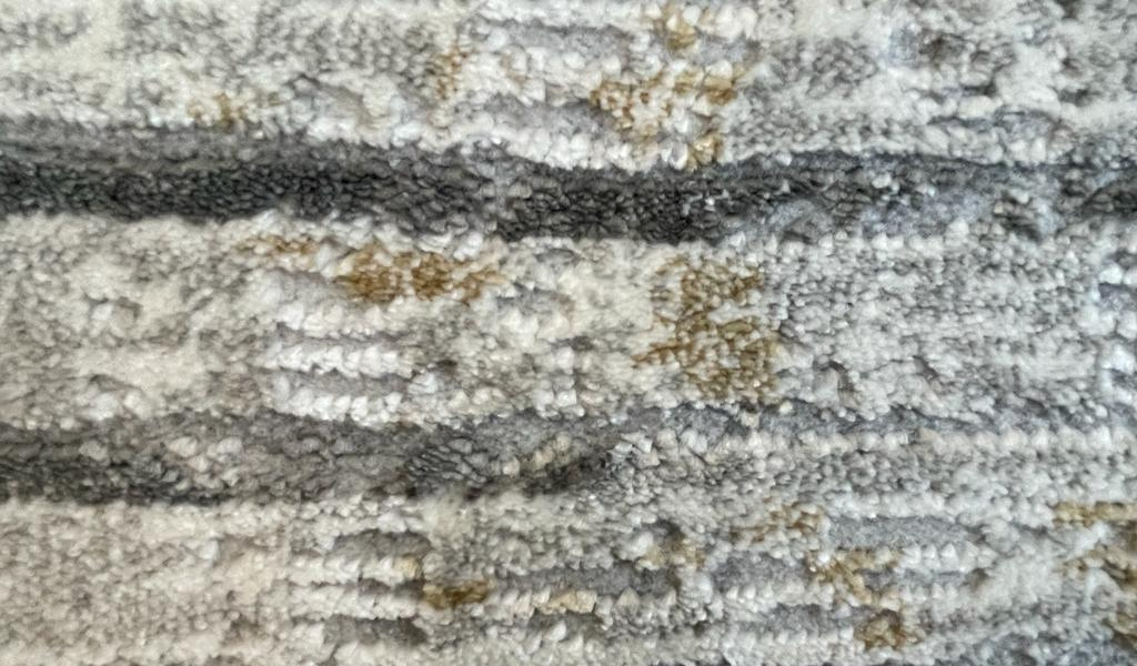 Ali Light Grey and Black Abstract Lines Rug