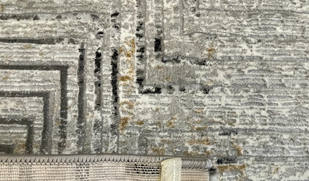 Ali Light Grey and Black Abstract Lines Rug