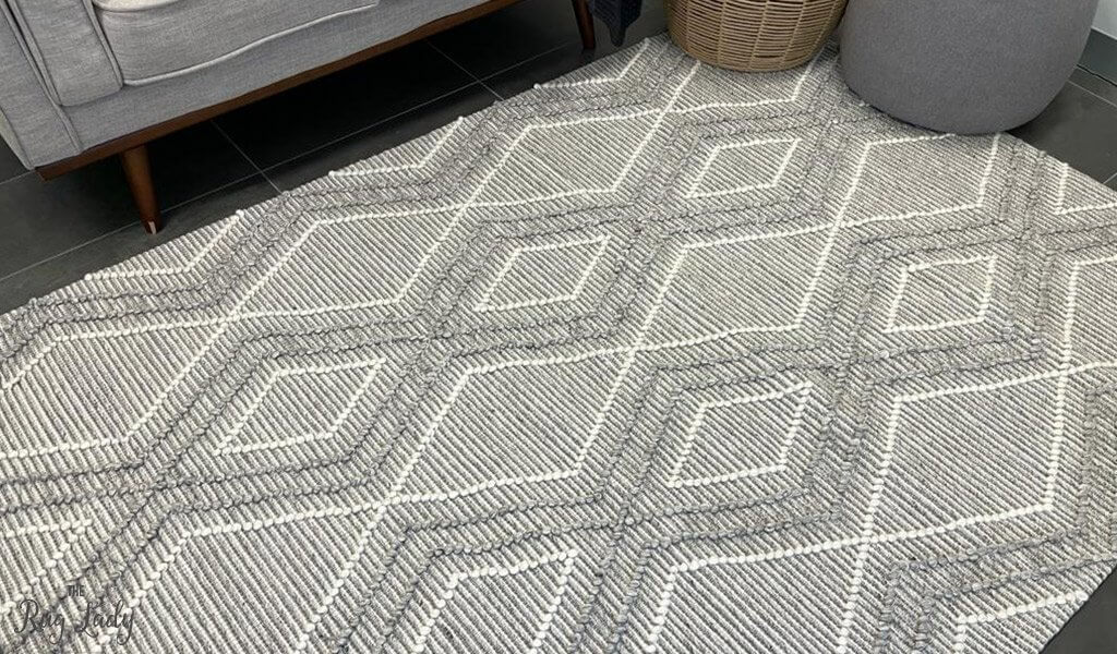 Anika Silver Grey Diamond Trellis Wool Rug