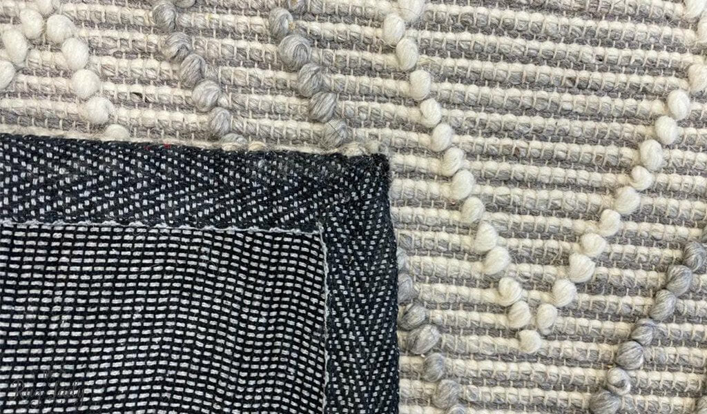 Anika Silver Grey Diamond Trellis Wool Rug