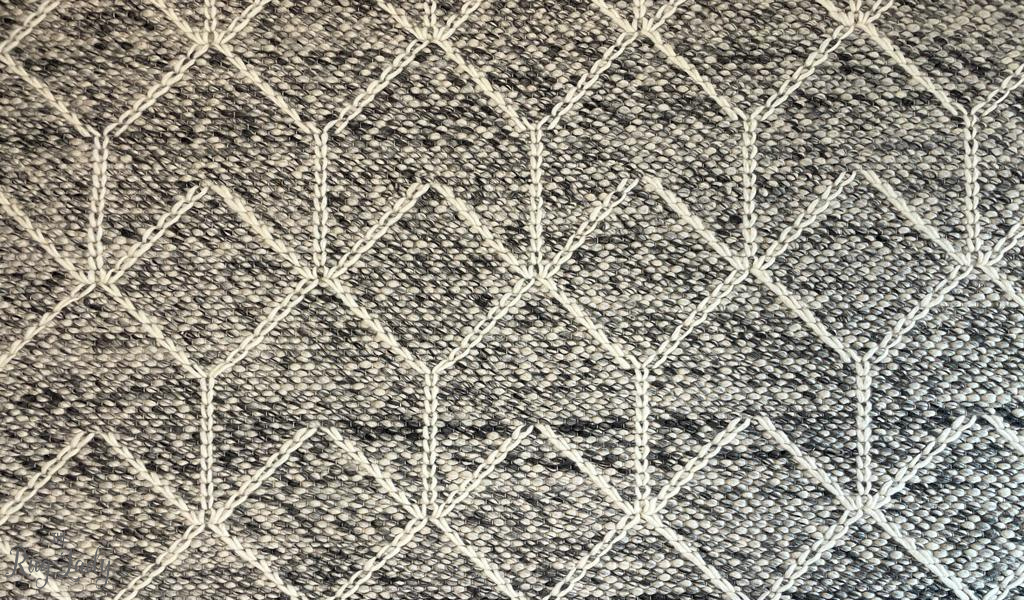 Essence Arabesque Grey Wool Rug