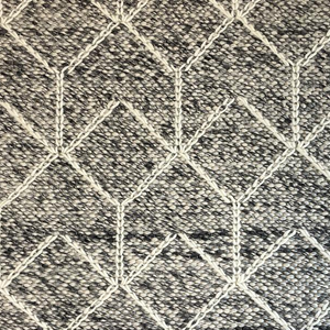Essence Arabesque Grey Wool Rug