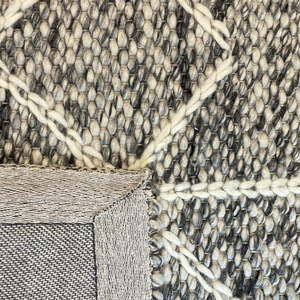 Essence Arabesque Grey Wool Rug