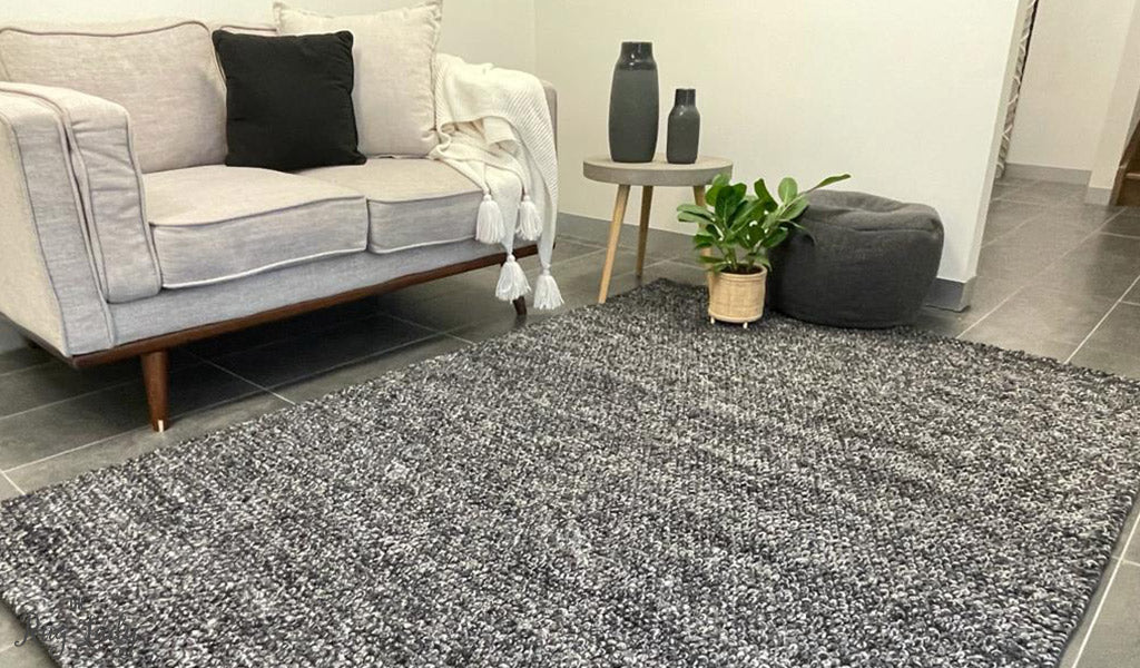 Avani Charcoal Loop Rug