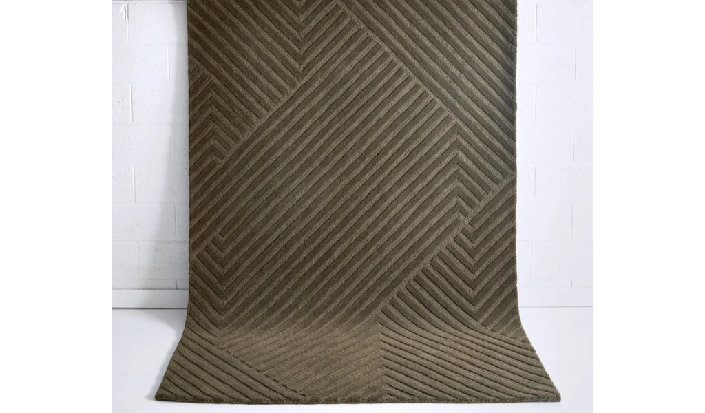 Isla Dark Green Linear Texture Wool Rug