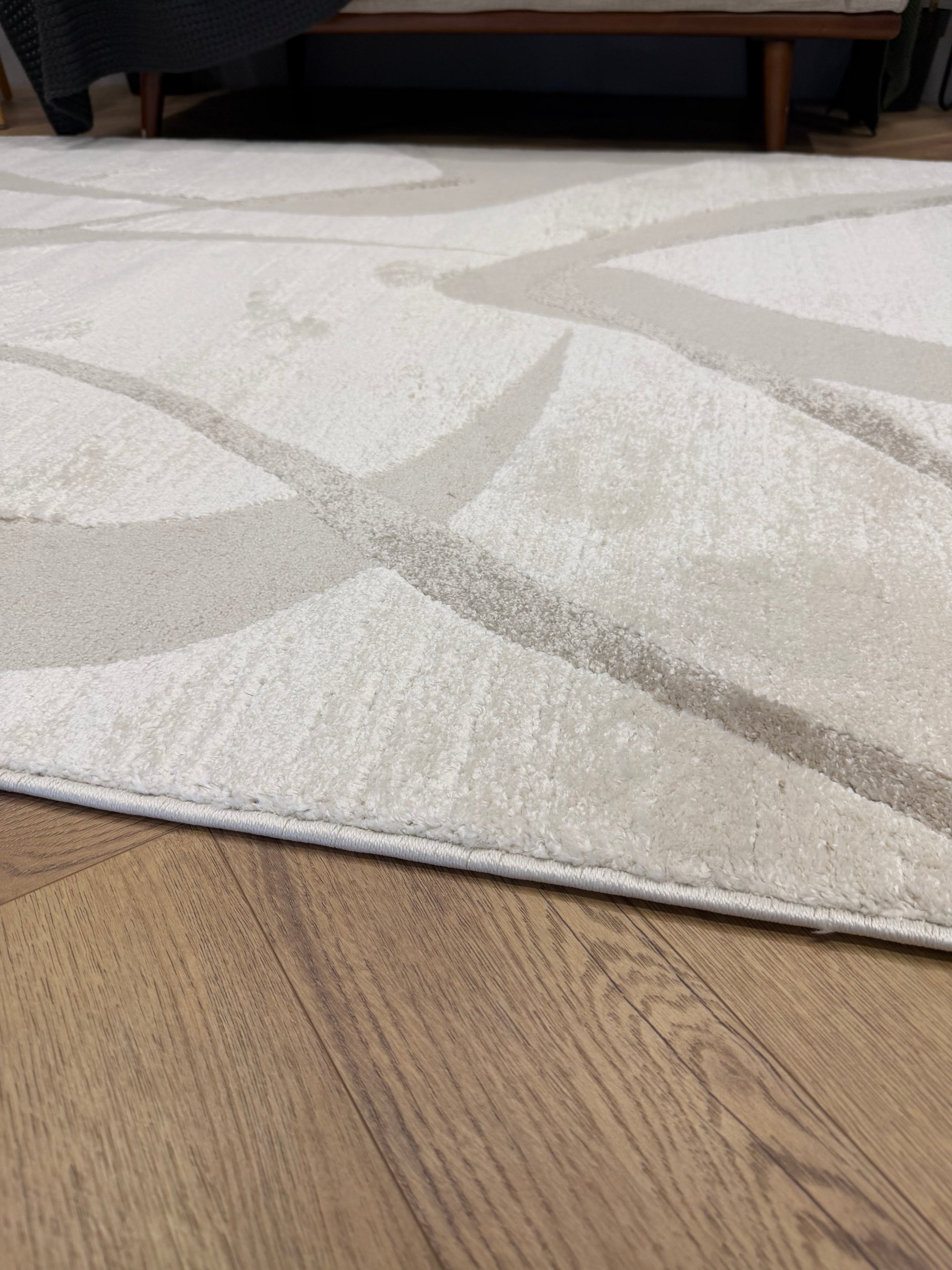 Empire Flow Cream Rug