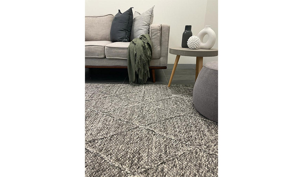 Darcy Diamond Dark Grey Felted Wool Rug