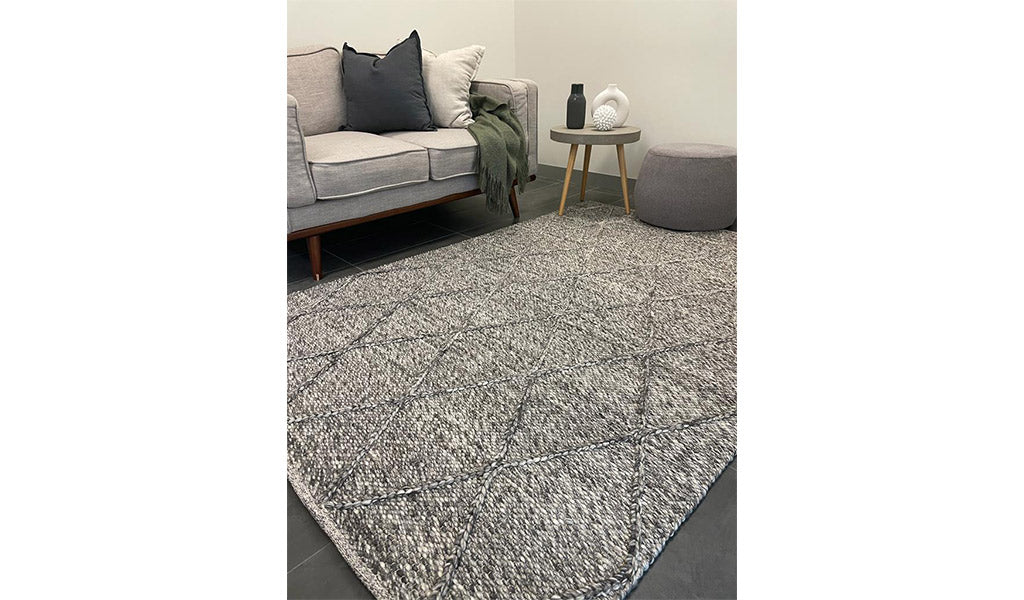 Darcy Diamond Dark Grey Felted Wool Rug