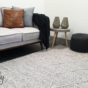 Darcy Diamond Beige Silver Felted Wool Rug