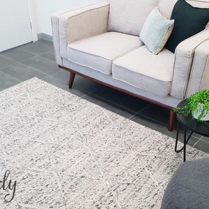 Darcy Diamond Grey Felted Wool Rug