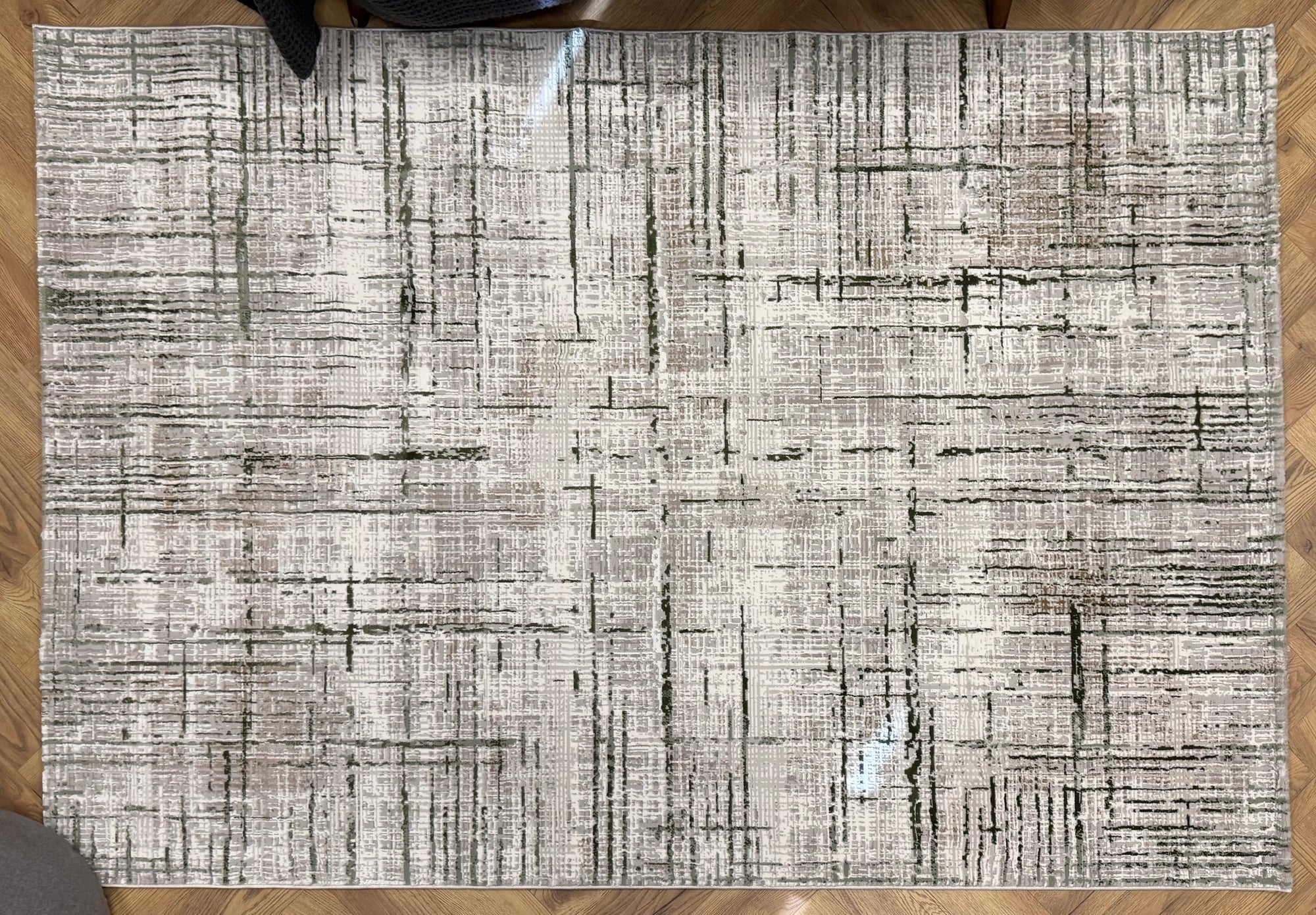 Betty Crosshatch Green Rug