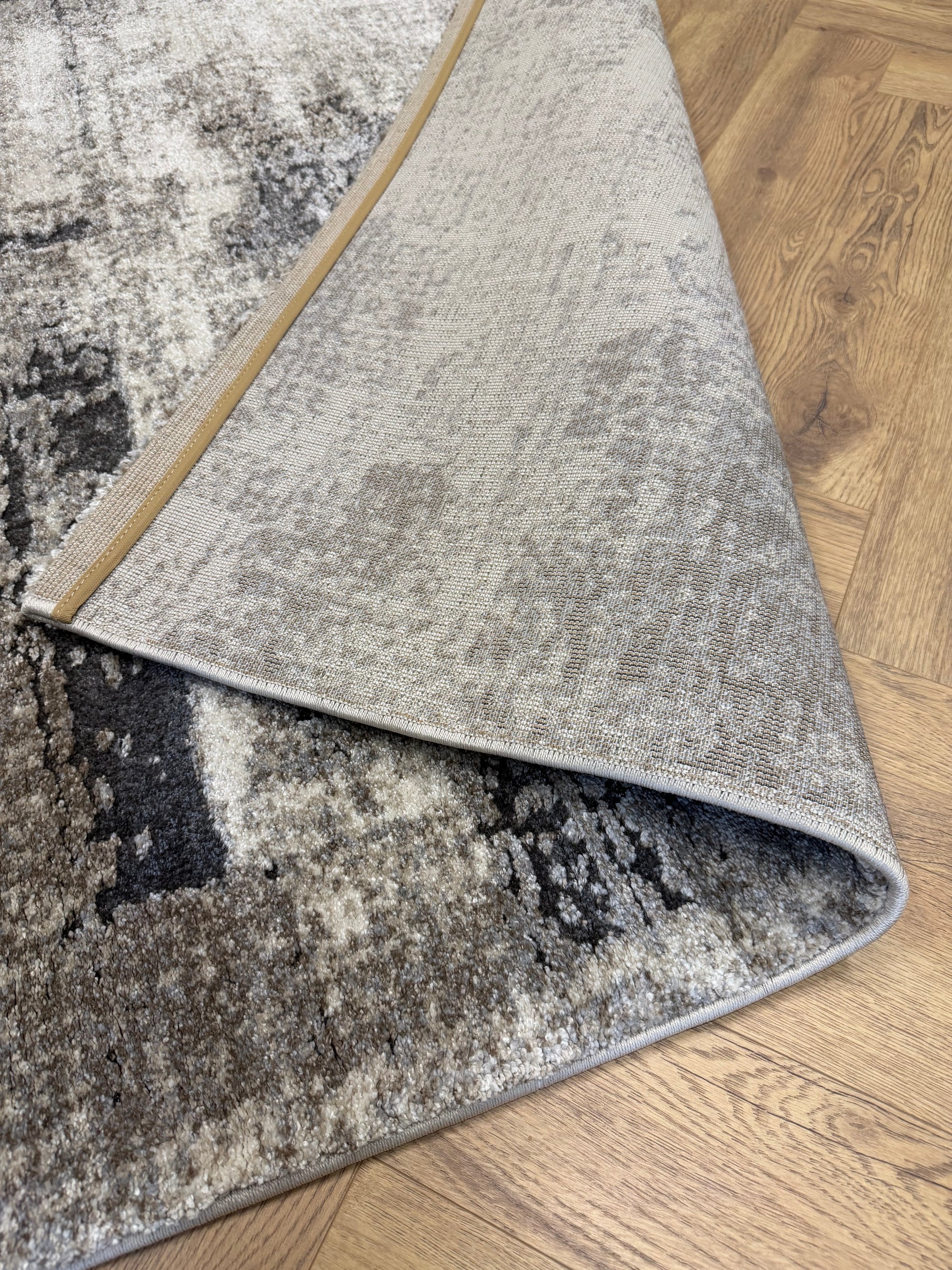 Crete Mosaic Beige grey Modern Rug