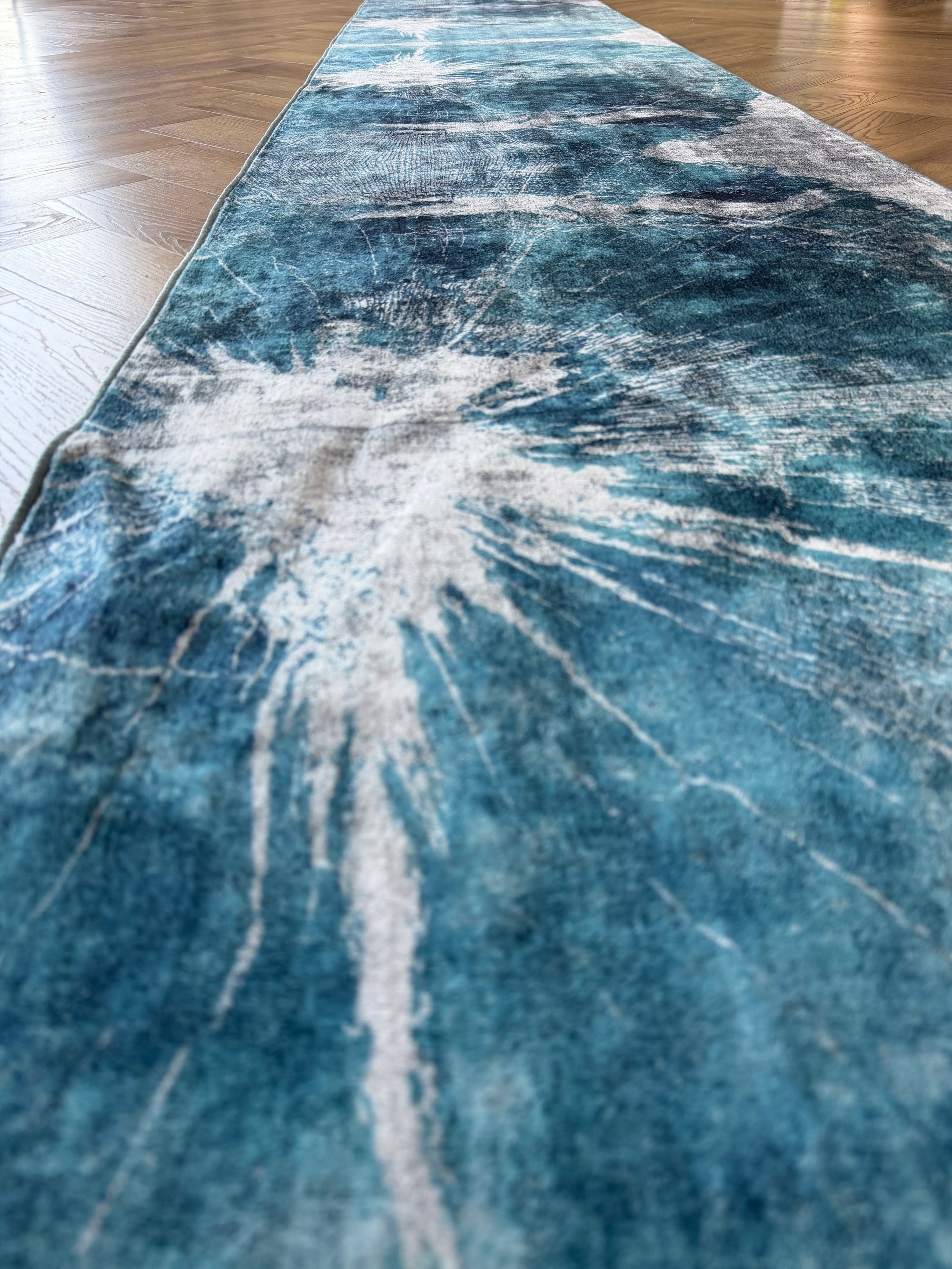 04 Perry 65 cm Wide