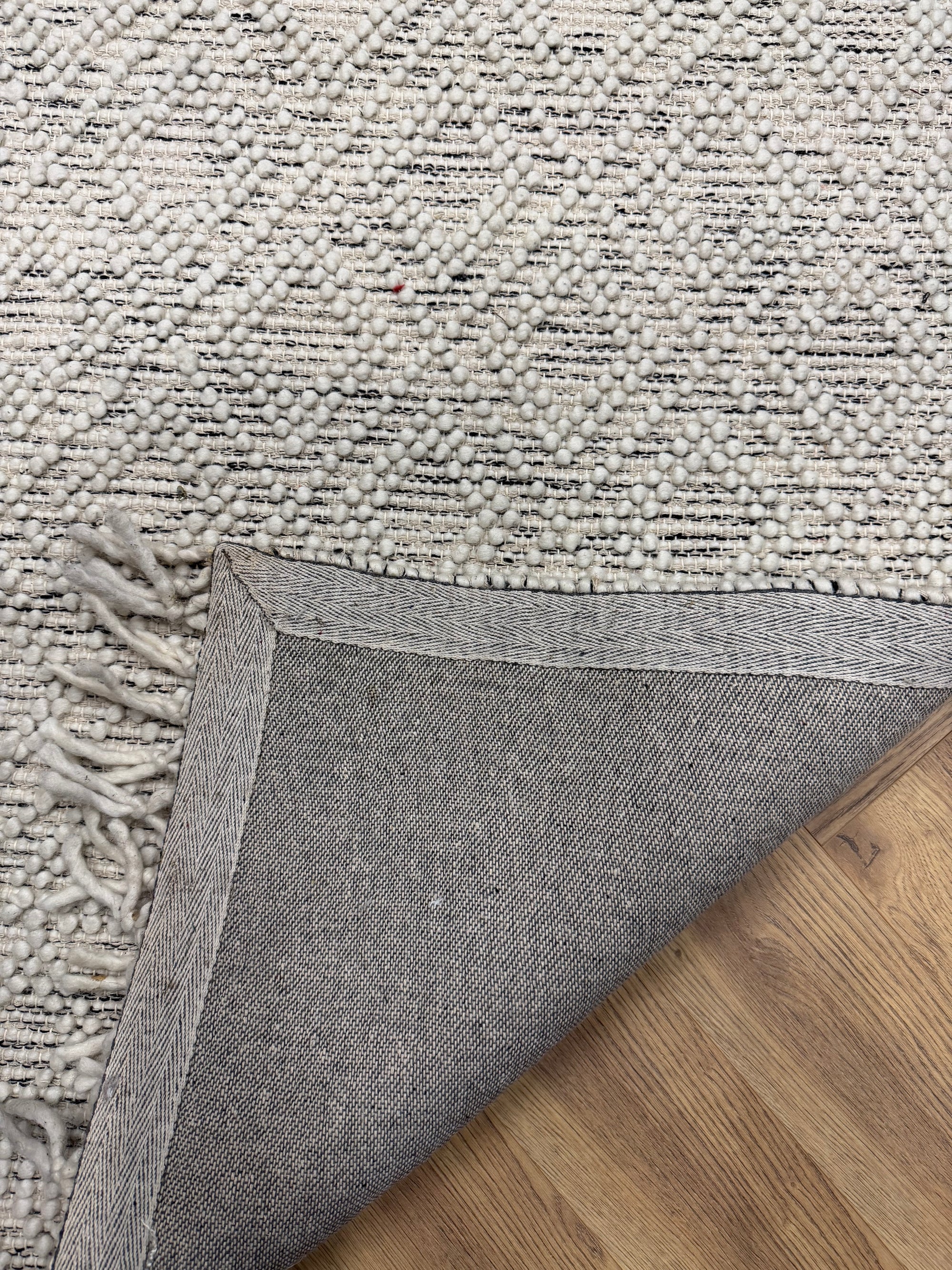 Alora Ivory Wool Blend 160 x 230 Knotted Rug
