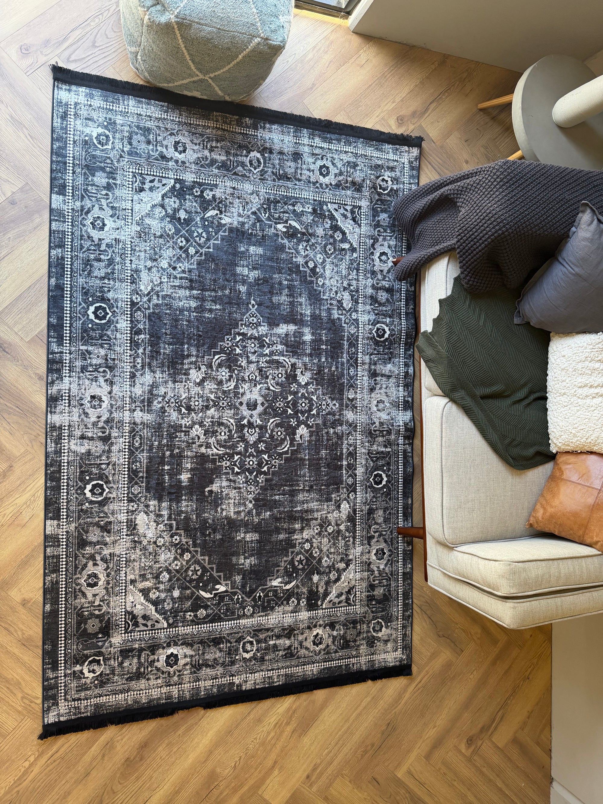 Flosker Machine Washable Vintage Charcoal Rug 150x230