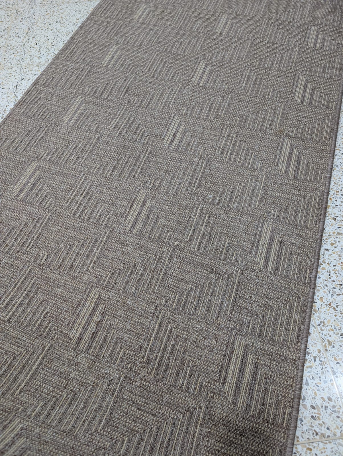 Nikotex polar beige 67cm Wide