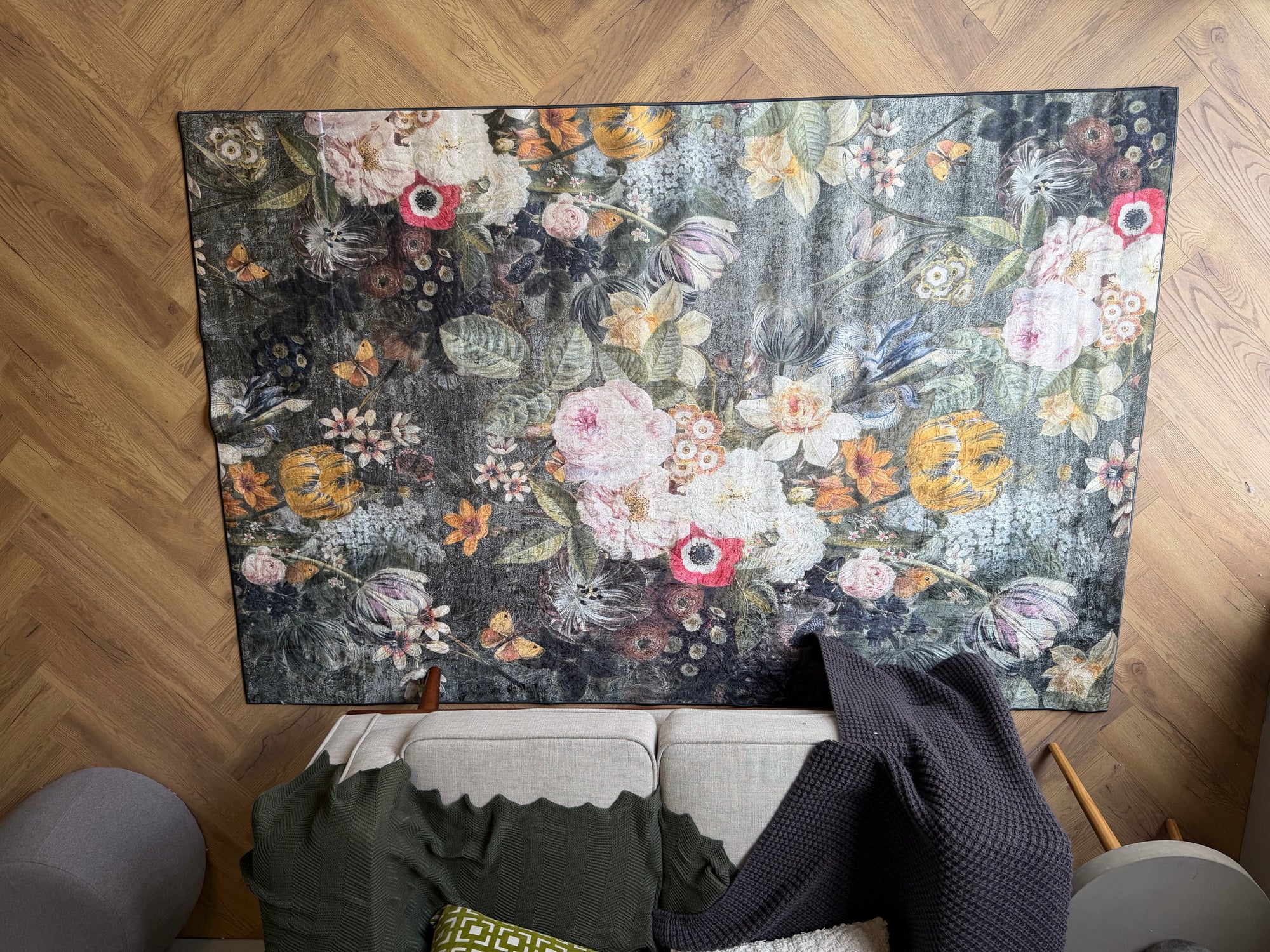 Flosker Noir Floral Bloom Rug – 150 x 230 cm