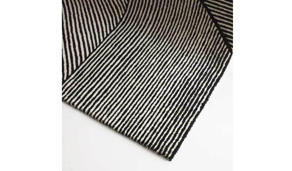 Isla Black and White Linear Grid Wool Rug