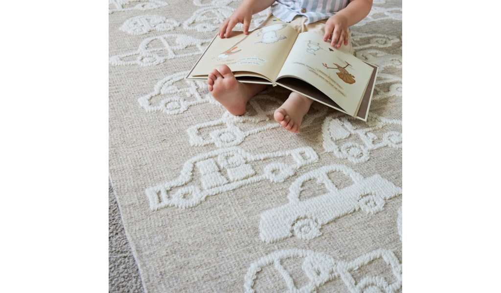 Isla Natural Car Pattern Wool Rug