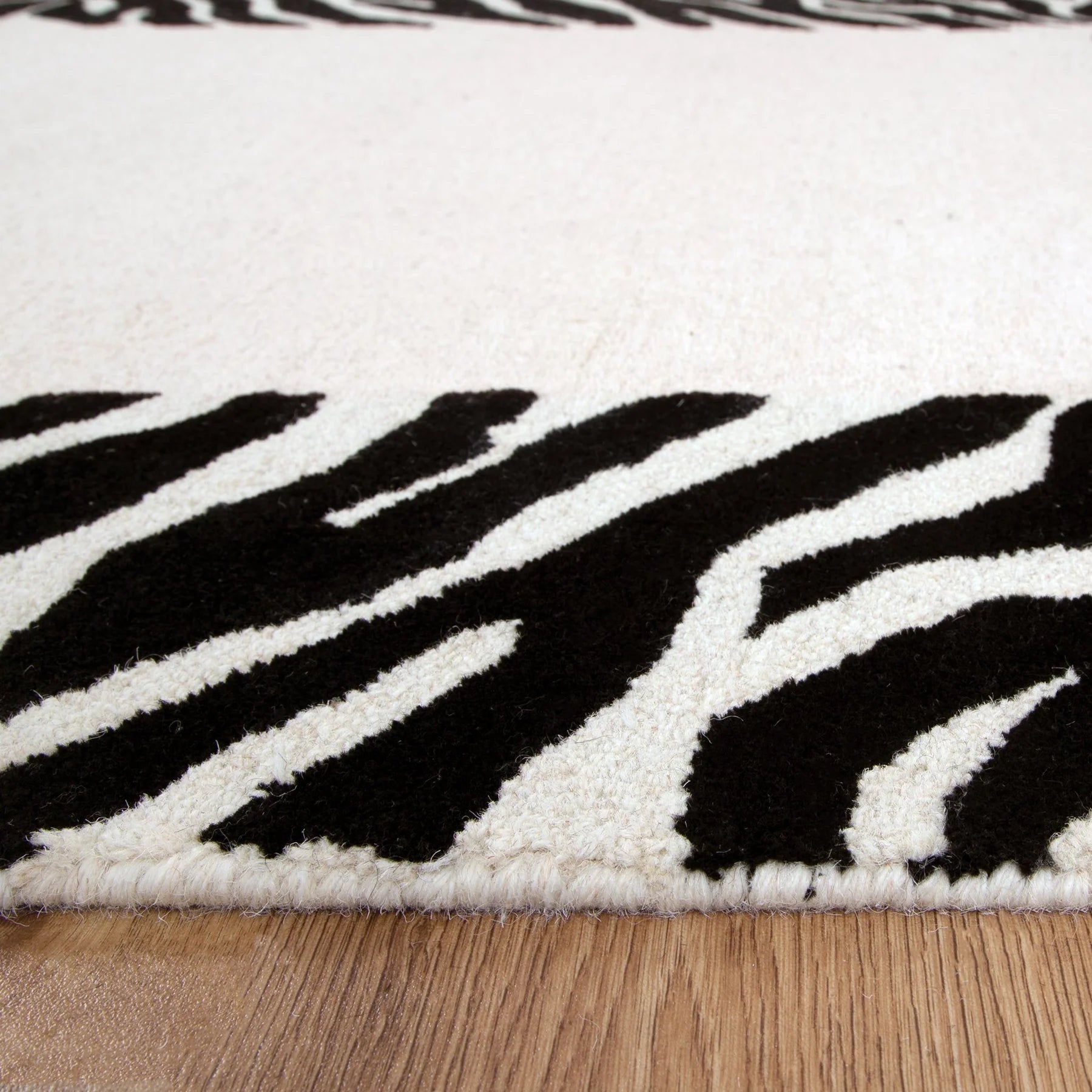 Sahara Zebra Natural Textured Wool Rug 160 x 230 cm