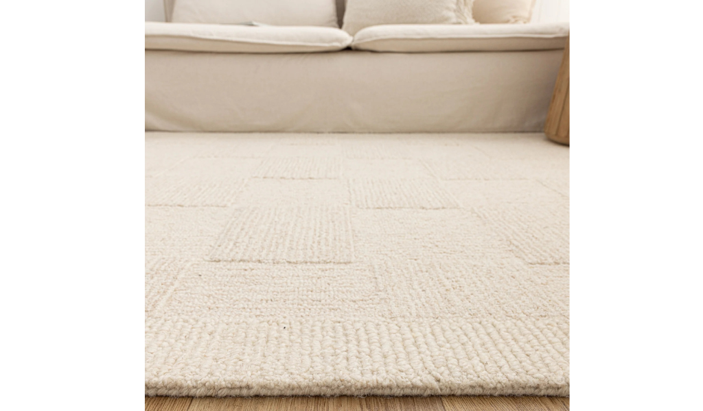 Leila Ivory Beige Checkered Wool Rug
