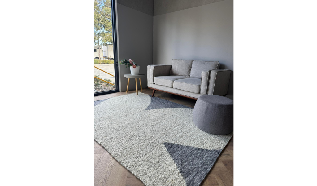 Isla Grey Ivory Boucle Wool Rug